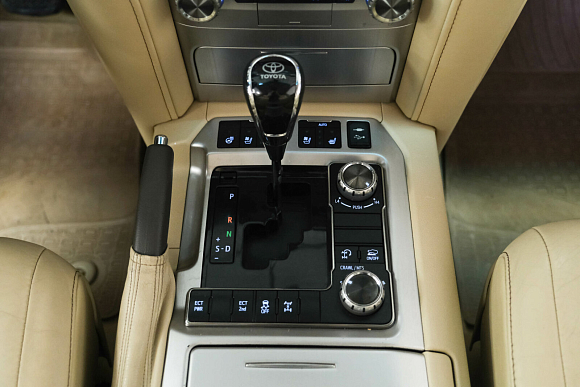 Toyota Land Cruiser, 2016 года, пробег 235278 км