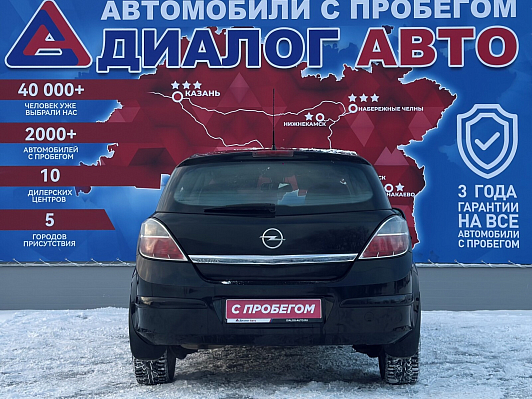 Opel Astra, 2011 года, пробег 159000 км