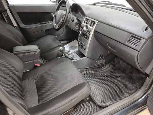 Lada (ВАЗ) Priora Люкс, 2012 года, пробег 223220 км