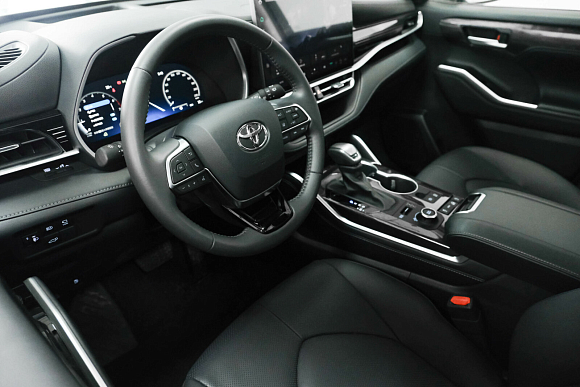Toyota Highlander Supreme, 2025 года, пробег 21 км