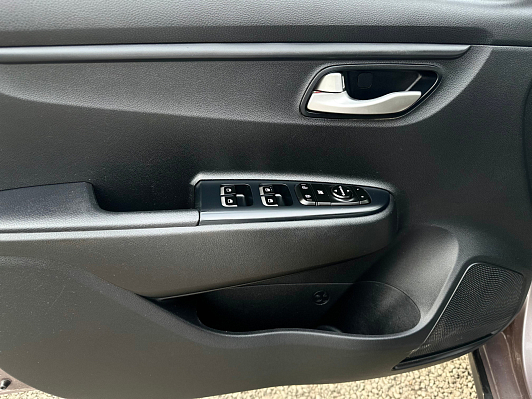 Kia Rio Luxe, 2019 года, пробег 255647 км