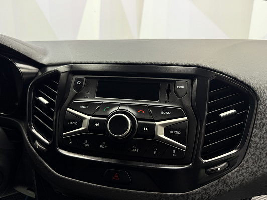 Lada (ВАЗ) Vesta, 2019 года, пробег 211288 км