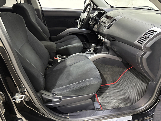 Mitsubishi Outlander Invite, 2008 года, пробег 230477 км