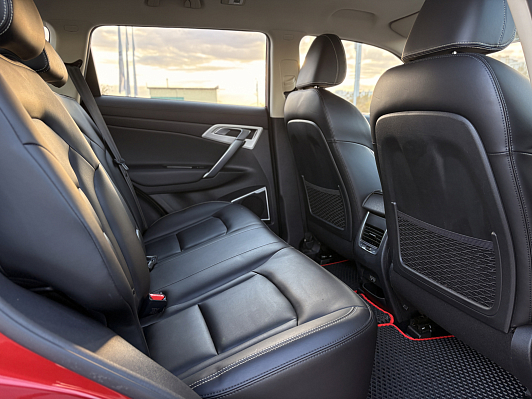 Geely Atlas Люкс (2019-2020), 2018 года, пробег 124912 км