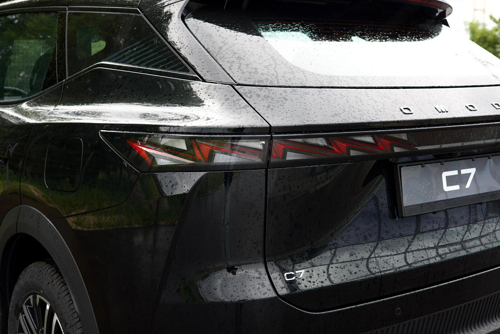 Omoda C7 Lifestyle, черный