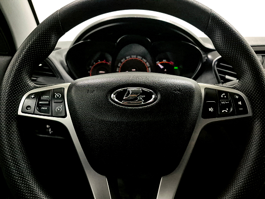 Lada (ВАЗ) Vesta Comfort, 2018 года, пробег 132156 км