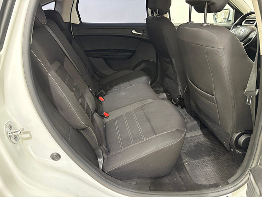 Renault Arkana Style, 2021 года, пробег 75639 км