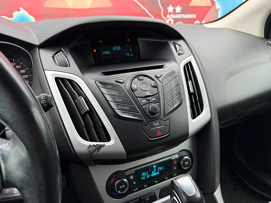 Ford Focus Titanium, 2012 года, пробег 286000 км