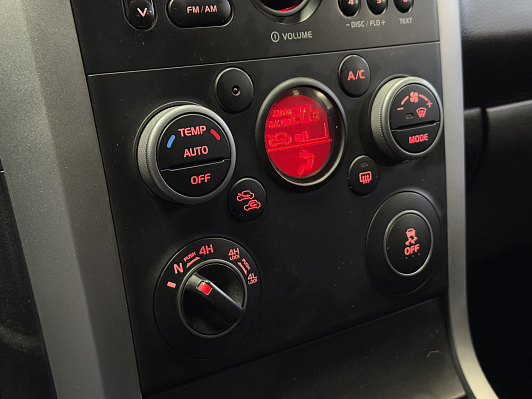 Suzuki Grand Vitara, 2012 года, пробег 126958 км