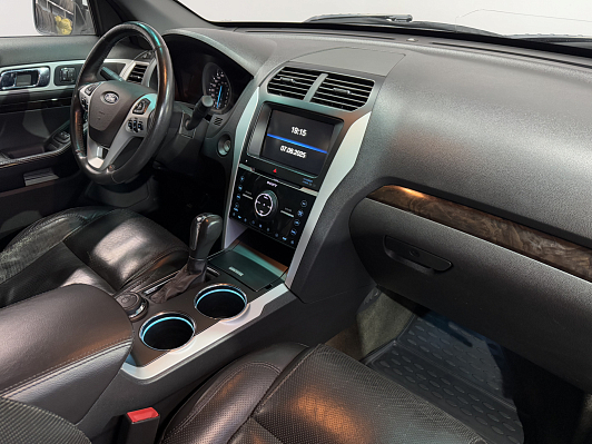 Ford Explorer, 2013 года, пробег 188000 км