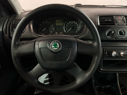 Skoda Fabia Fresh, 2010 года, пробег 128000 км
