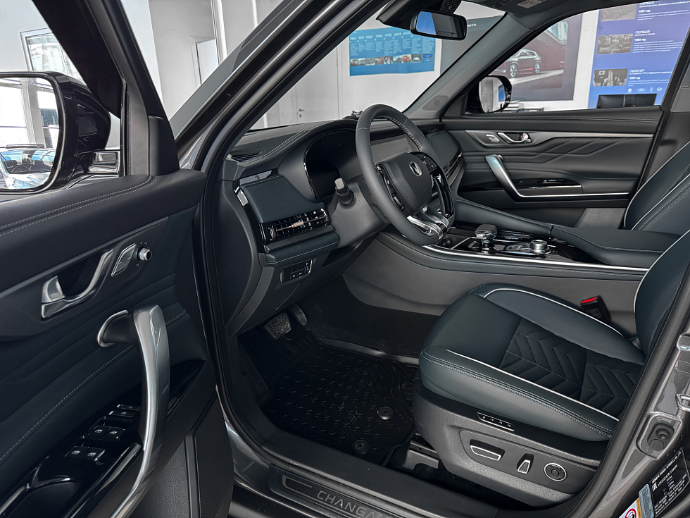 Changan CS95 Люкс, белый