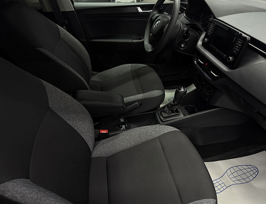 Skoda Rapid Active, 2021 года, пробег 33281 км