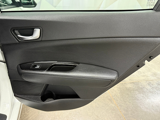 Kia Optima Prestige, 2019 года, пробег 116836 км