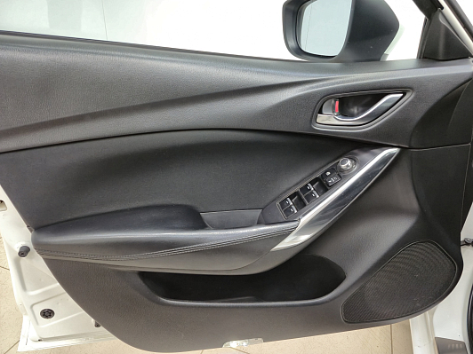 Mazda 6 Supreme, 2018 года, пробег 155673 км