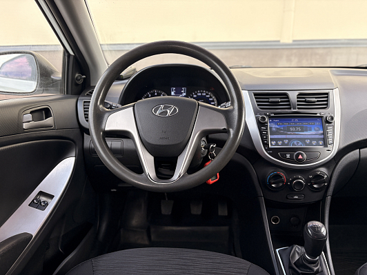 Hyundai Solaris Active, 2014 года, пробег 138722 км