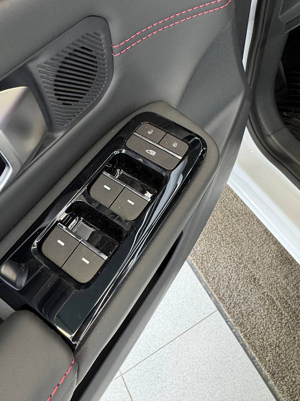 JETOUR DASHING Комфорт, белый