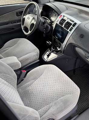 Hyundai Tucson, 2004 года, пробег 325173 км