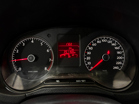 Volkswagen Polo Comfortline, 2014 года, пробег 201144 км