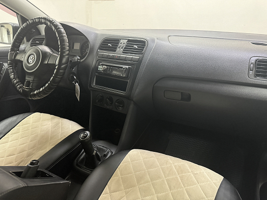 Volkswagen Polo Trendline, 2011 года, пробег 206114 км