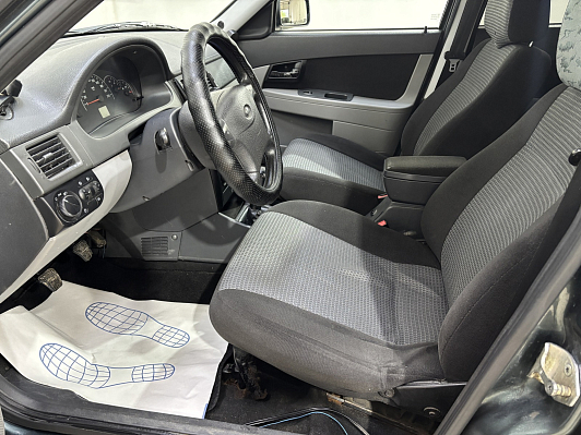 Lada (ВАЗ) Priora Норма, 2010 года, пробег 102248 км