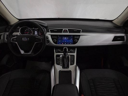 Geely Atlas Comfort, 2019 года, пробег 156520 км
