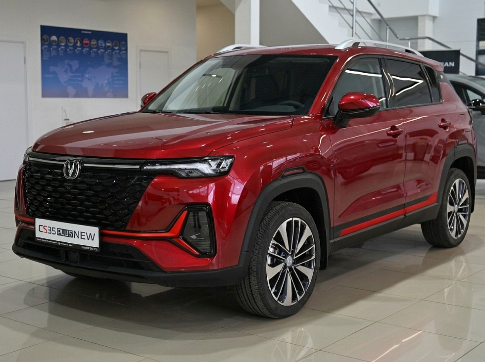 Changan CS35 Plus Техно, красный