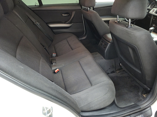 BMW 3 серии, 2011 года, пробег 183915 км