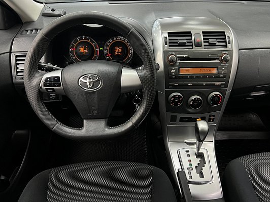Toyota Corolla, 2012 года, пробег 170000 км