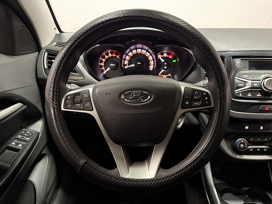 Lada (ВАЗ) Vesta, 2019 года, пробег 104500 км