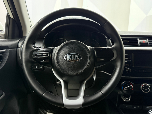 Kia Rio Luxe, 2018 года, пробег 125338 км