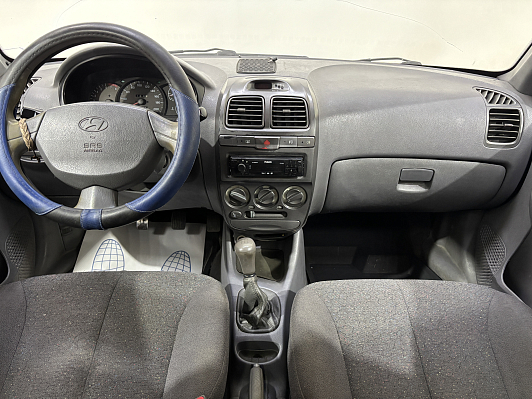 Hyundai Accent, 2003 года, пробег 252436 км