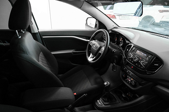 Lada (ВАЗ) Vesta Comfort, 2020 года, пробег 101000 км