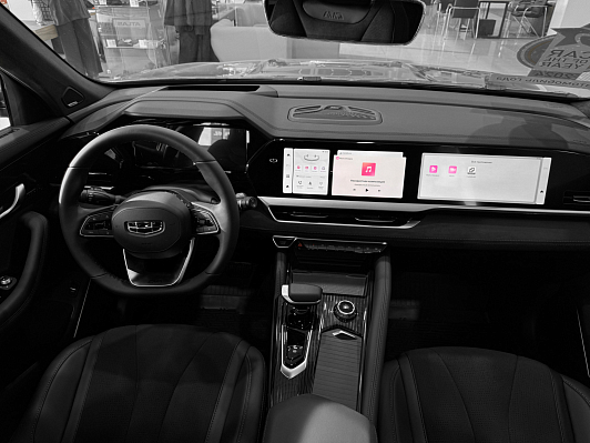 Geely Monjaro Luxury, серый