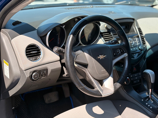 Chevrolet Cruze, 2009 года, пробег 208030 км