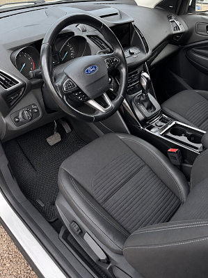 Ford Kuga Titanium, 2017 года, пробег 150162 км