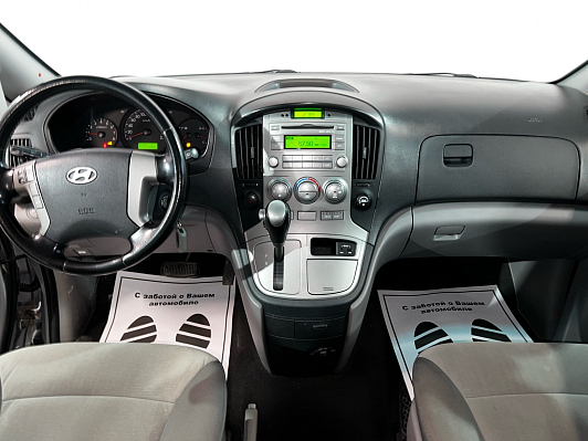 Hyundai H-1 Comfort, 2013 года, пробег 302936 км