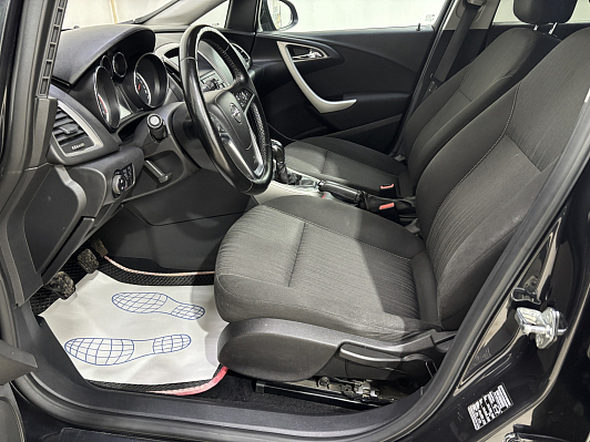Opel Astra Cosmo, 2012 года, пробег 189646 км