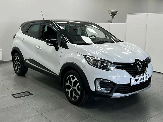 Renault Kaptur Style, 2017 года, пробег 125000 км