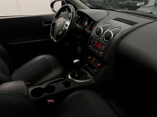Nissan Qashqai SE, 2012 года, пробег 213000 км