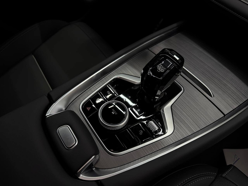 Tenet T7 Active, серебряный