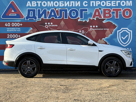 Renault Arkana Drive, 2021 года, пробег 122294 км