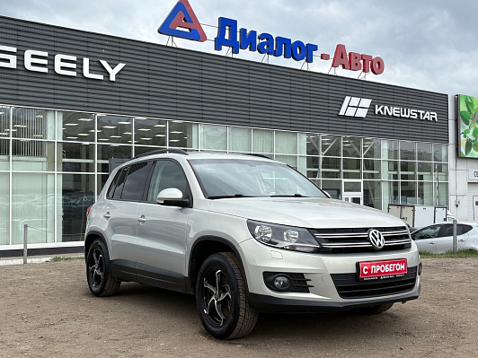 Volkswagen Tiguan, 2012 года, пробег 124174 км