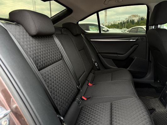 Skoda Octavia Ambition, 2017 года, пробег 171586 км
