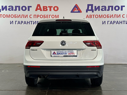 Volkswagen Tiguan Highline, 2018 года, пробег 130094 км