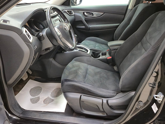 Nissan X-Trail SE, 2015 года, пробег 180373 км