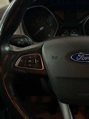 Ford Focus SYNC Edition, 2015 года, пробег 101000 км