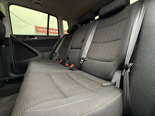 Volkswagen Tiguan Avenue, 2013 года, пробег 272000 км