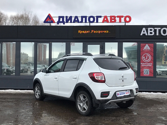 Renault Sandero Stepway Life, 2021 года, пробег 52000 км