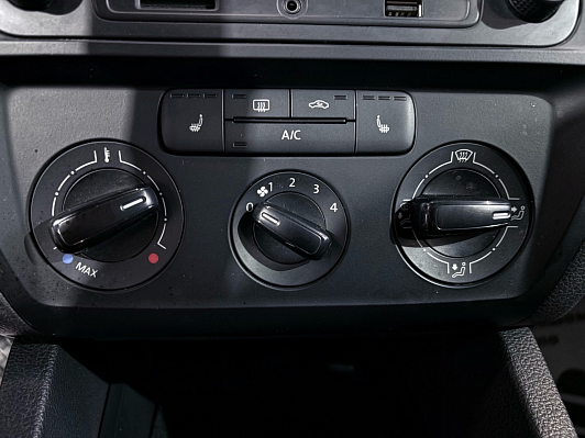 Volkswagen Jetta, 2015 года, пробег 151794 км